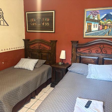 Hotel Cristales De Antigua La Calzada Extérieur photo