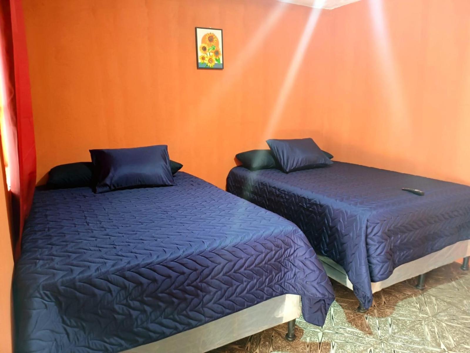 Hotel Cristales De Antigua La Calzada Extérieur photo