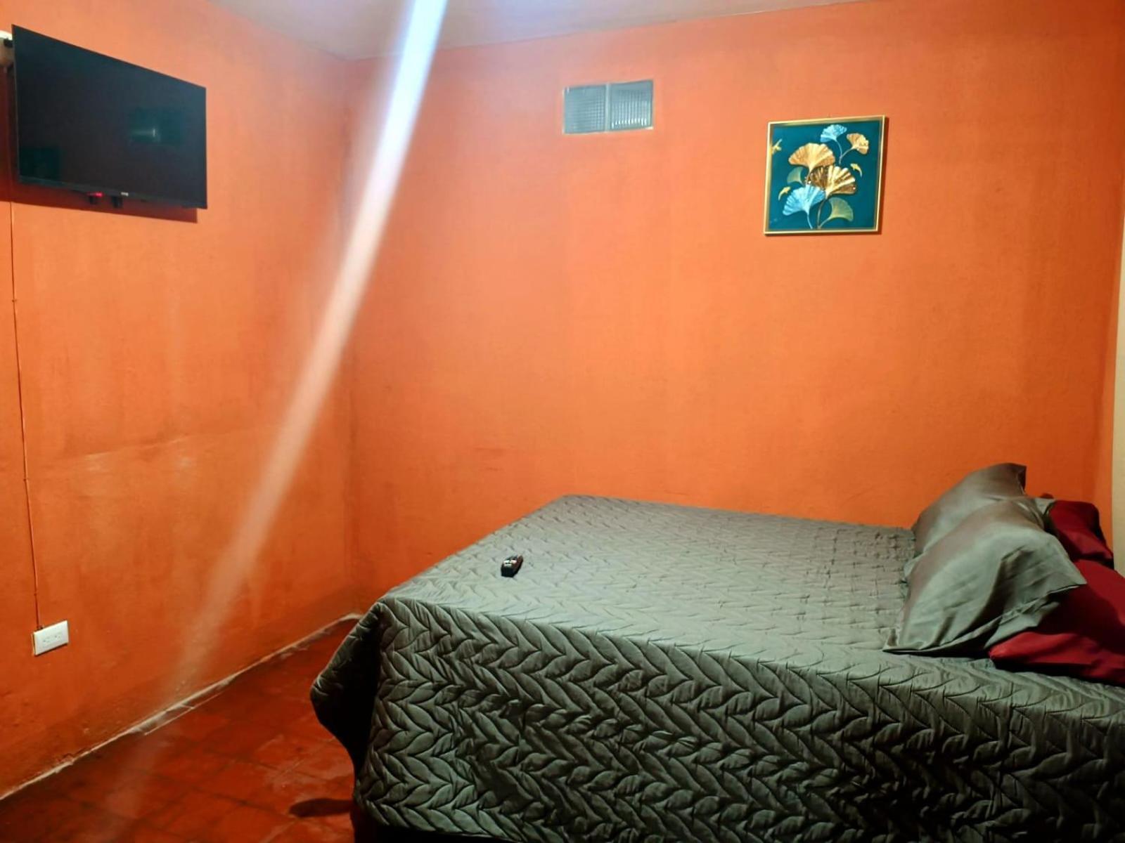Hotel Cristales De Antigua La Calzada Extérieur photo