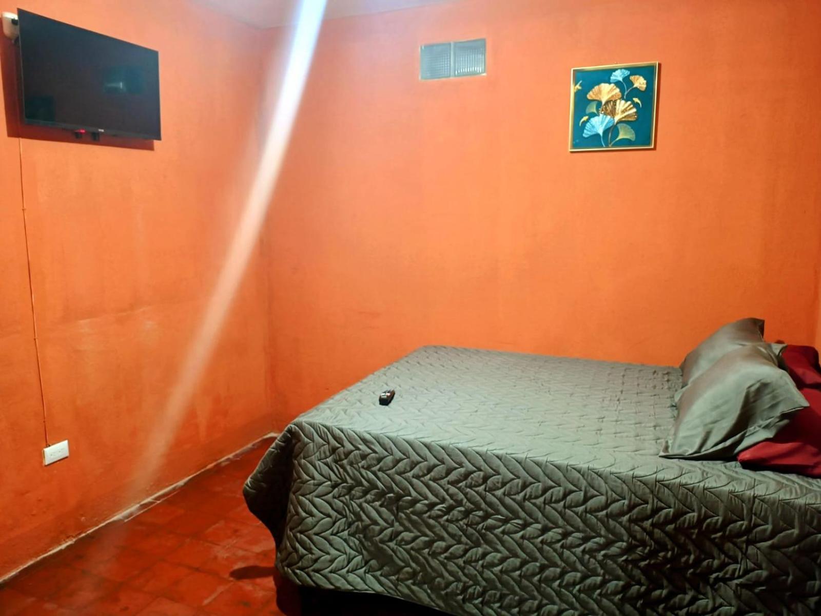 Hotel Cristales De Antigua La Calzada Extérieur photo
