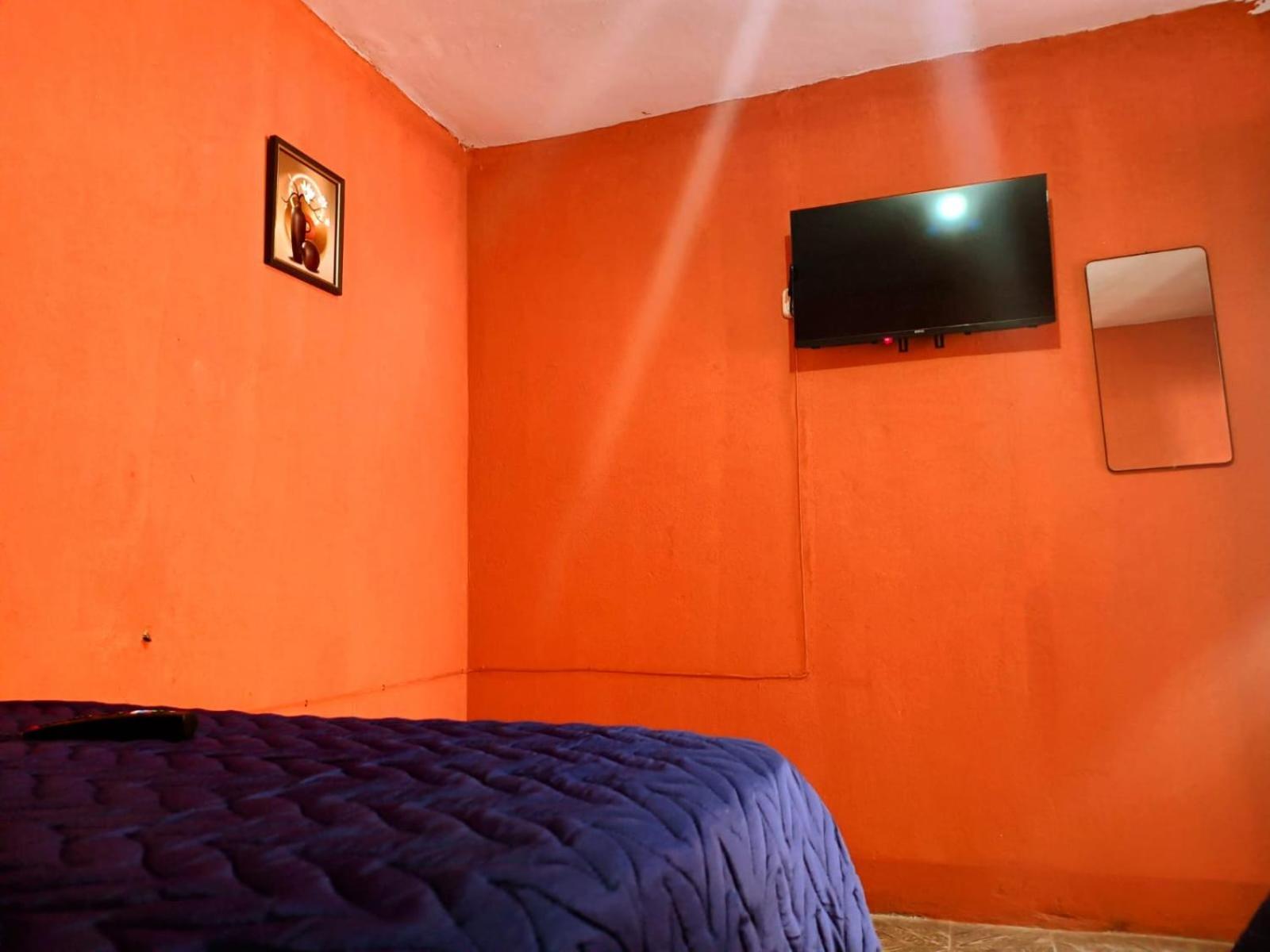 Hotel Cristales De Antigua La Calzada Extérieur photo