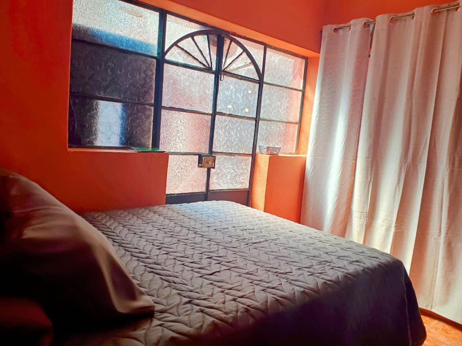Hotel Cristales De Antigua La Calzada Extérieur photo