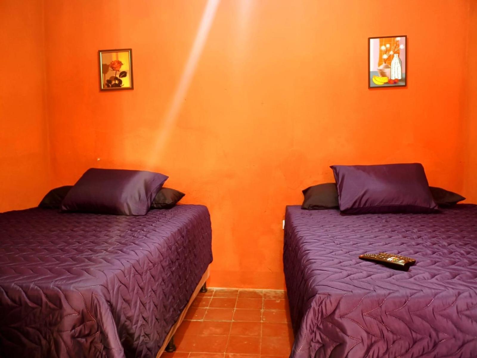Hotel Cristales De Antigua La Calzada Extérieur photo
