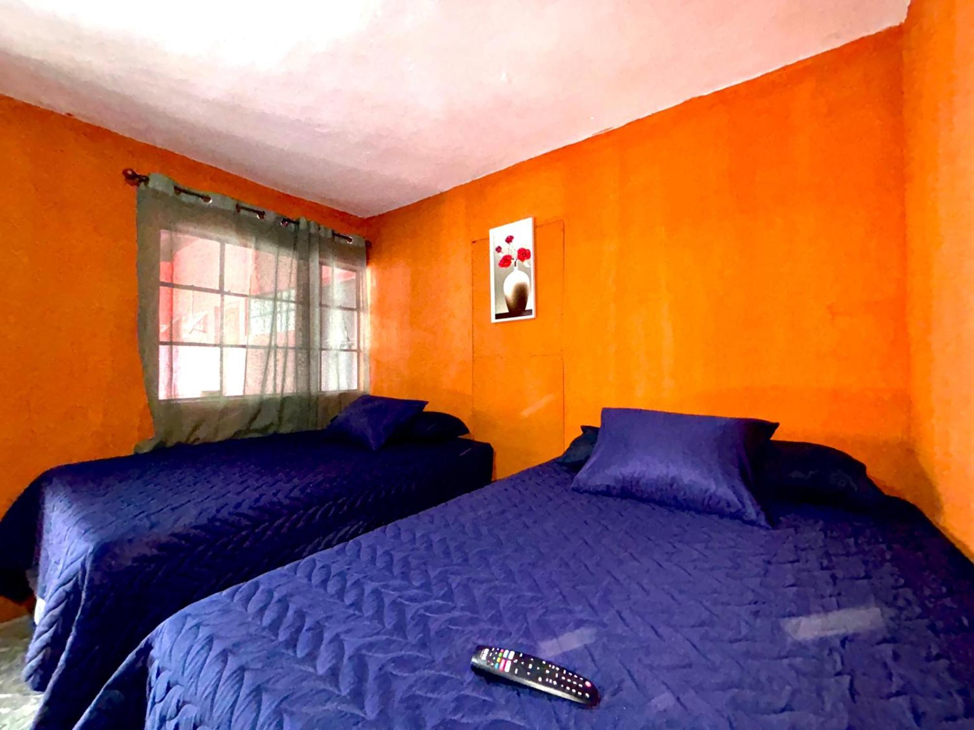 Hotel Cristales De Antigua La Calzada Extérieur photo