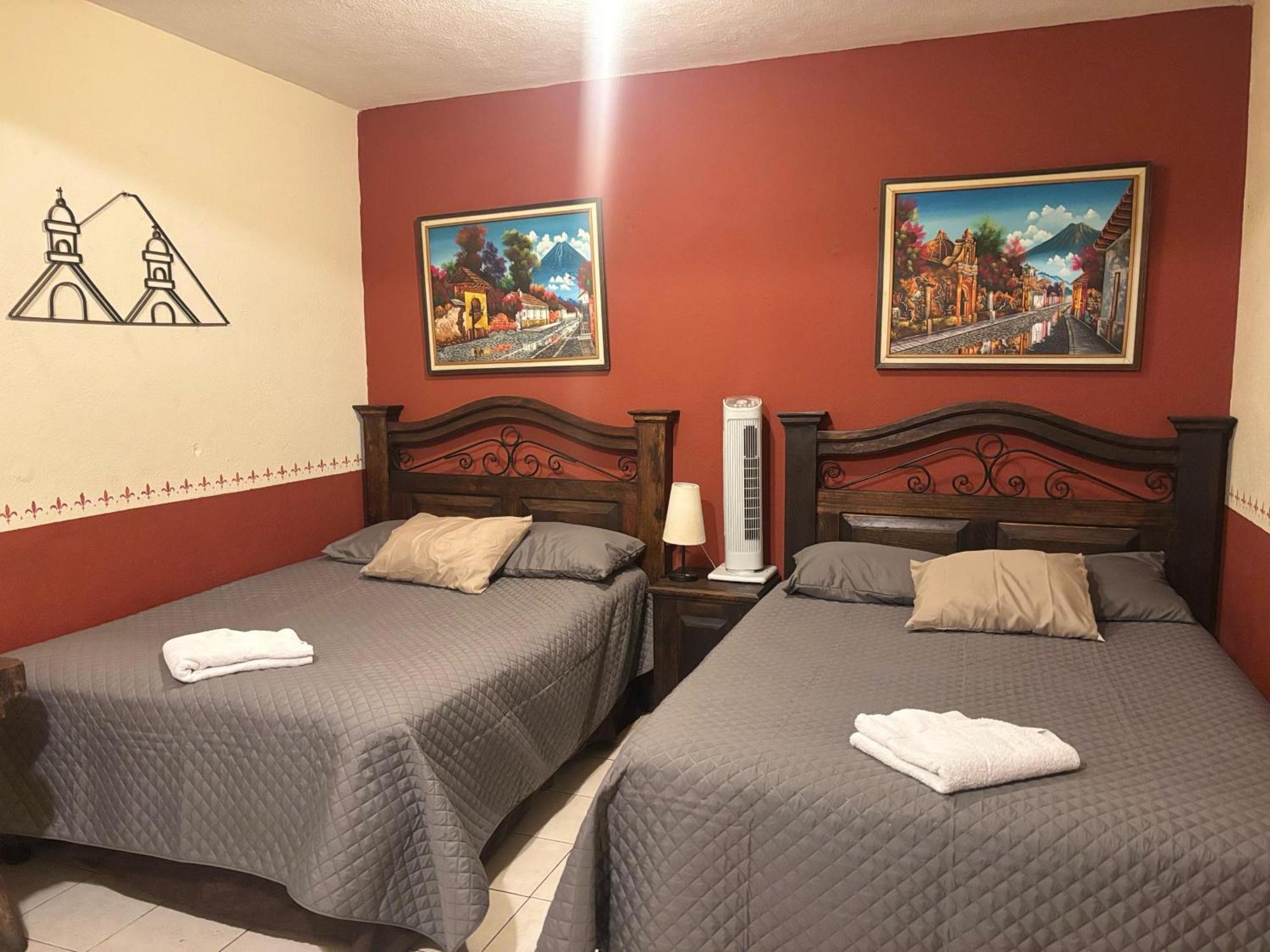 Hotel Cristales De Antigua La Calzada Extérieur photo